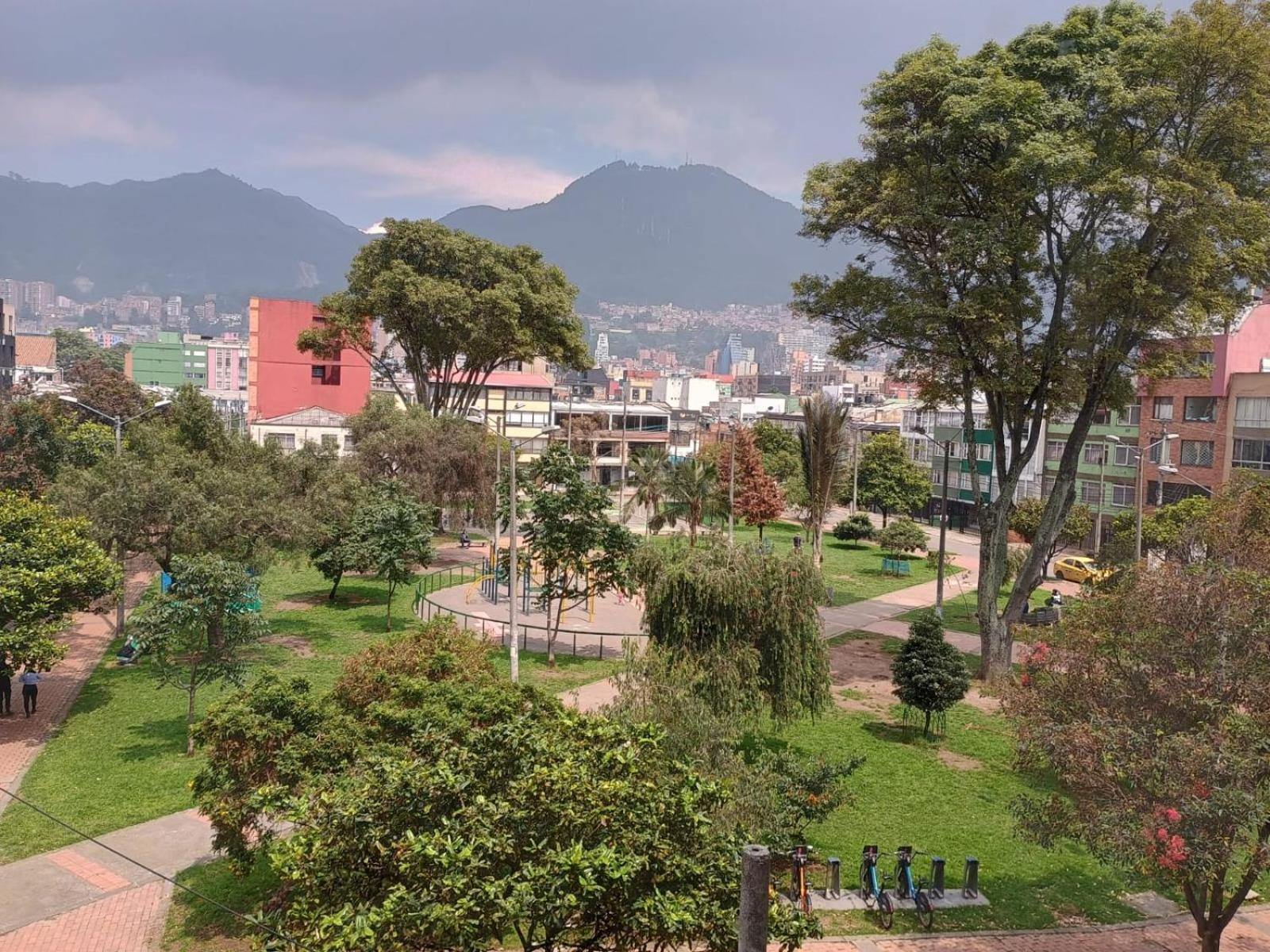 Hoteles Bogota Inn Galerias Luaran gambar